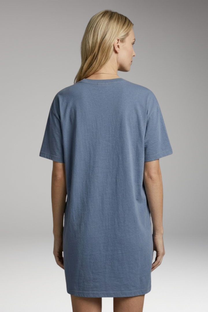 Women’s Oversized T-Shirt Dress with Side Pockets