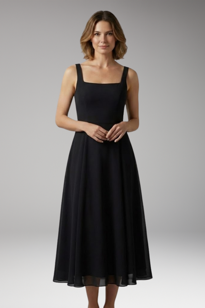 Women’s Sleeveless Solid Colour Dress with Classic Silhouette